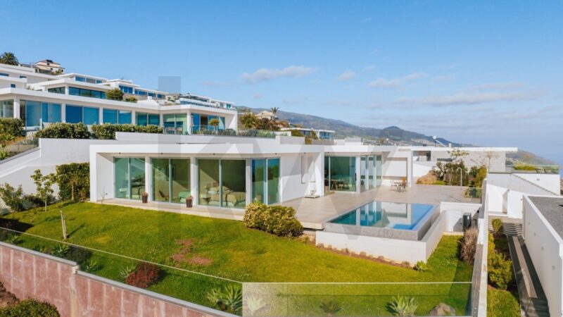 Luxury T4 Villa