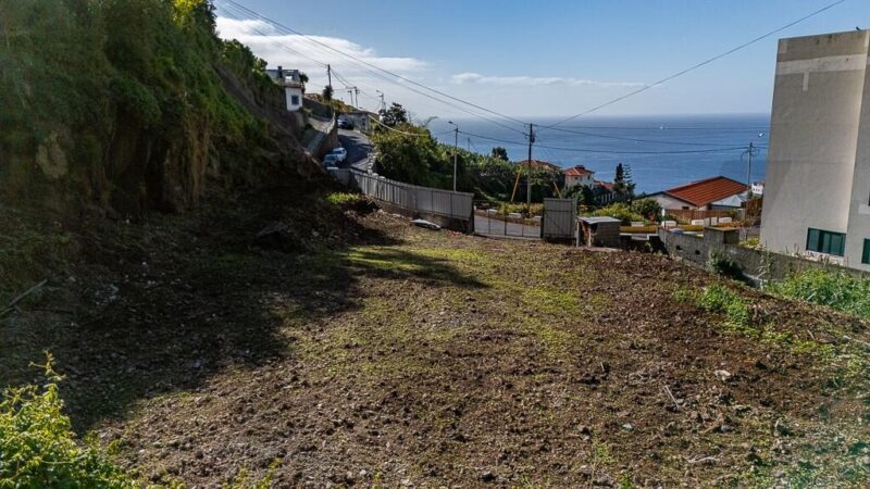 Land for Rent – 2,860 m²